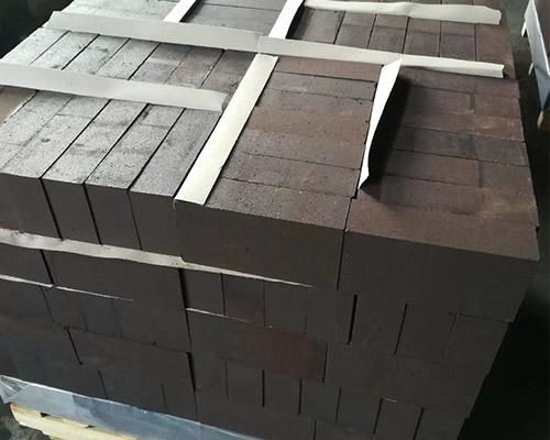 耐火材料的化学矿物组成与性能 从微观结构到工业应用
